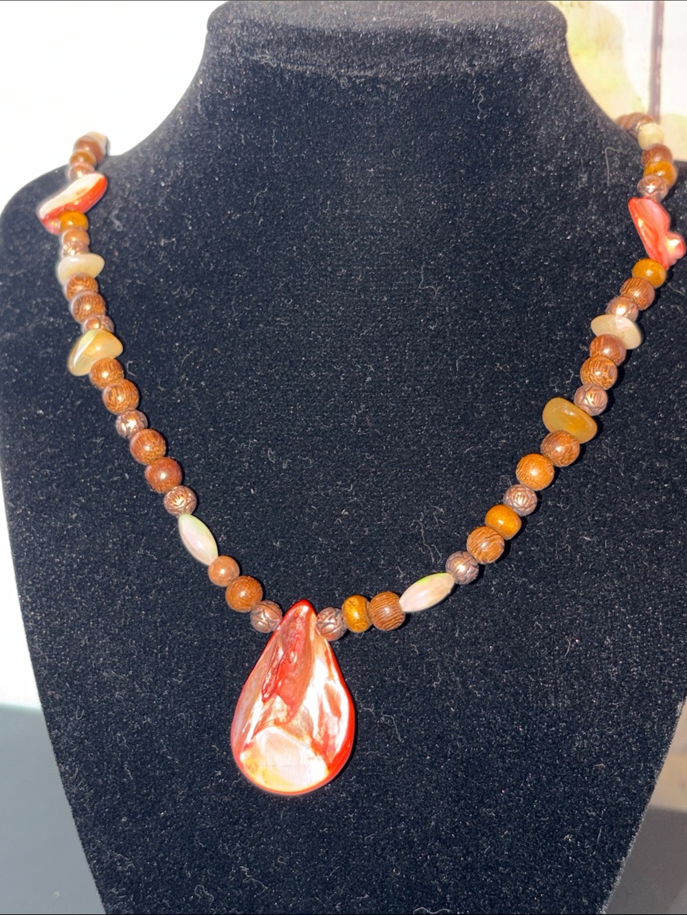 Handmade Brown and Coral Shell Pendant Necklace - Picture 3 of 8